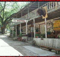 The Buffalo Girls Hotel - Hotels Find