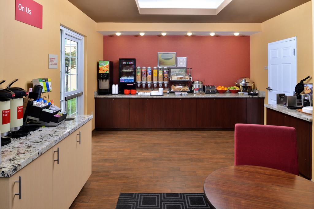 TownePlace Suites Sacramento Cal Expo - thumb 3