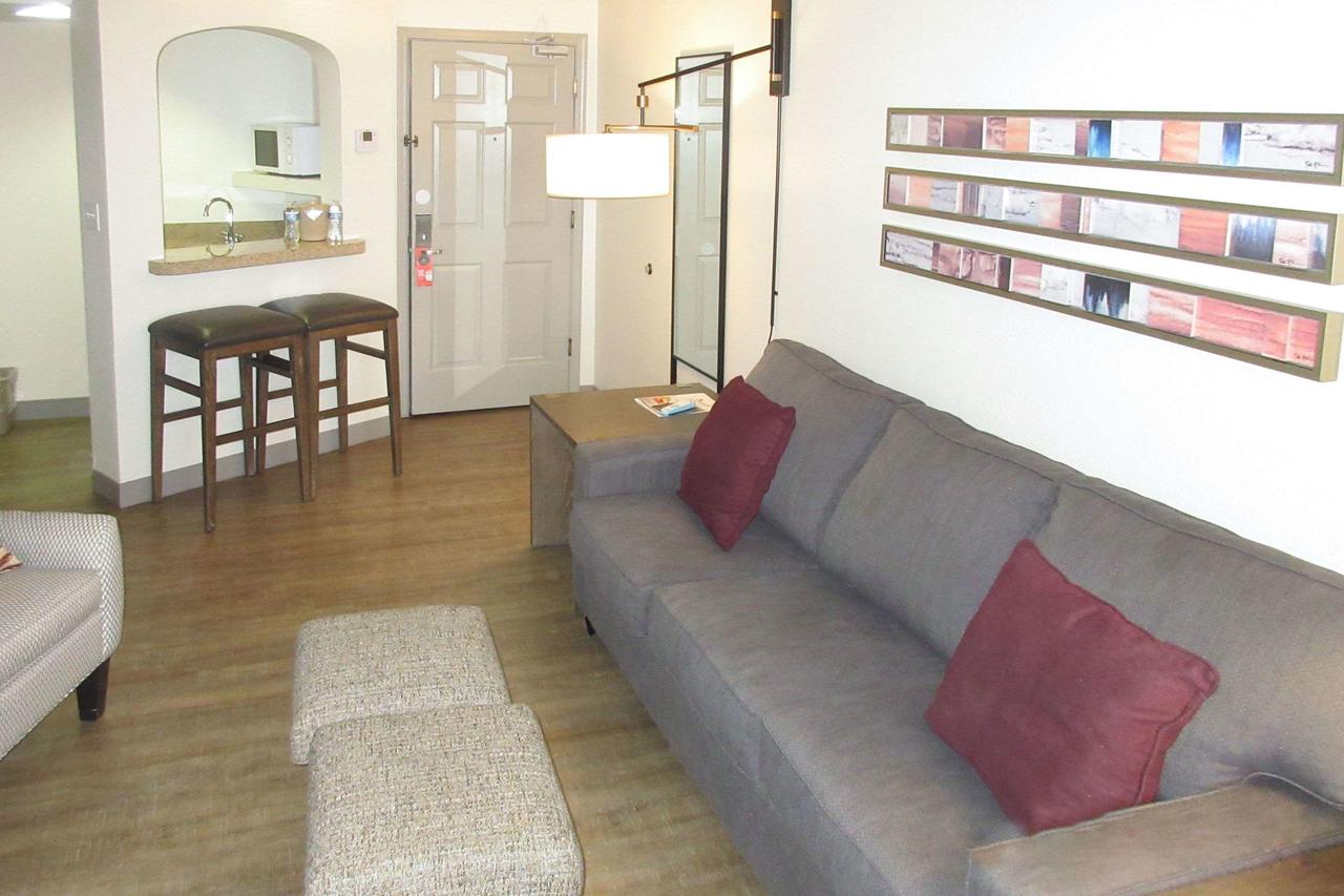 Windmill Suites Surprise, An Ascend Hotel Collection Member - thumb 12