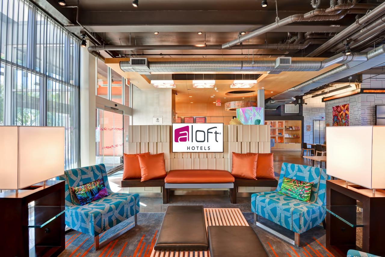 Aloft Phoenix Airport - thumb 13