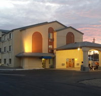 Americas Choice Inn & Suites - Hotels Find