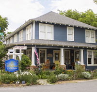 Wildflower Bed and Breakfast - Hotels Find