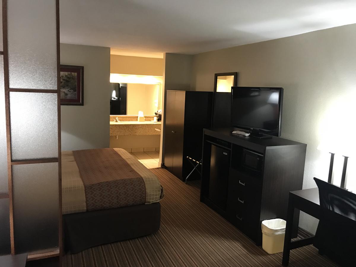 Days Inn By Wyndham Little Rock South - thumb 10