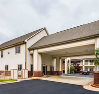 Econo Lodge Inn & Suites Bryant - Hotels Find