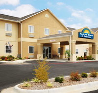 Days Inn & Suites by Wyndham Cabot - Hotels Find