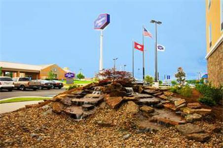 Hampton Inn Bryant - thumb 2