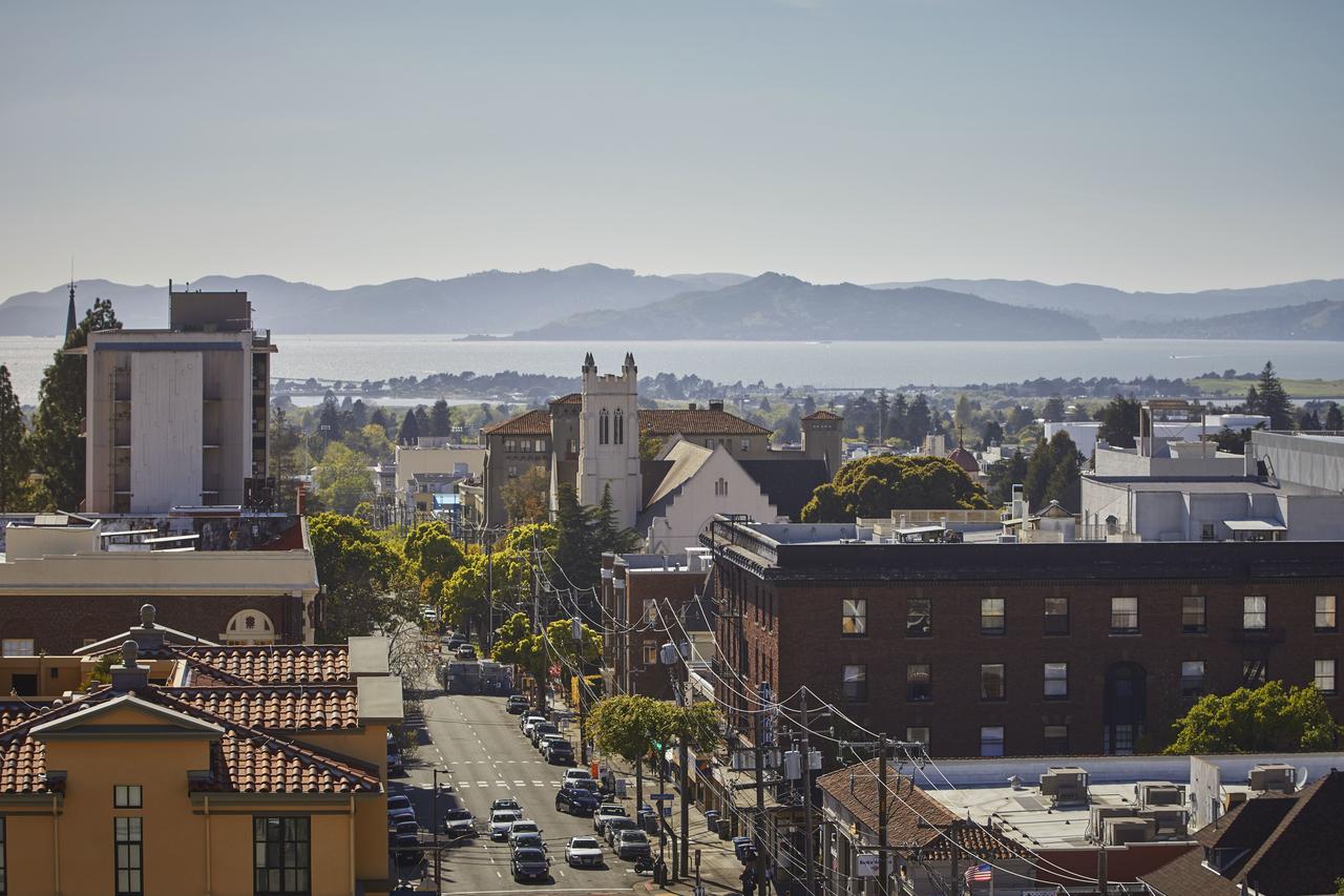 Graduate Berkeley - thumb 4