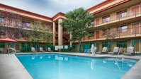 Booking Roseville Hotels Find