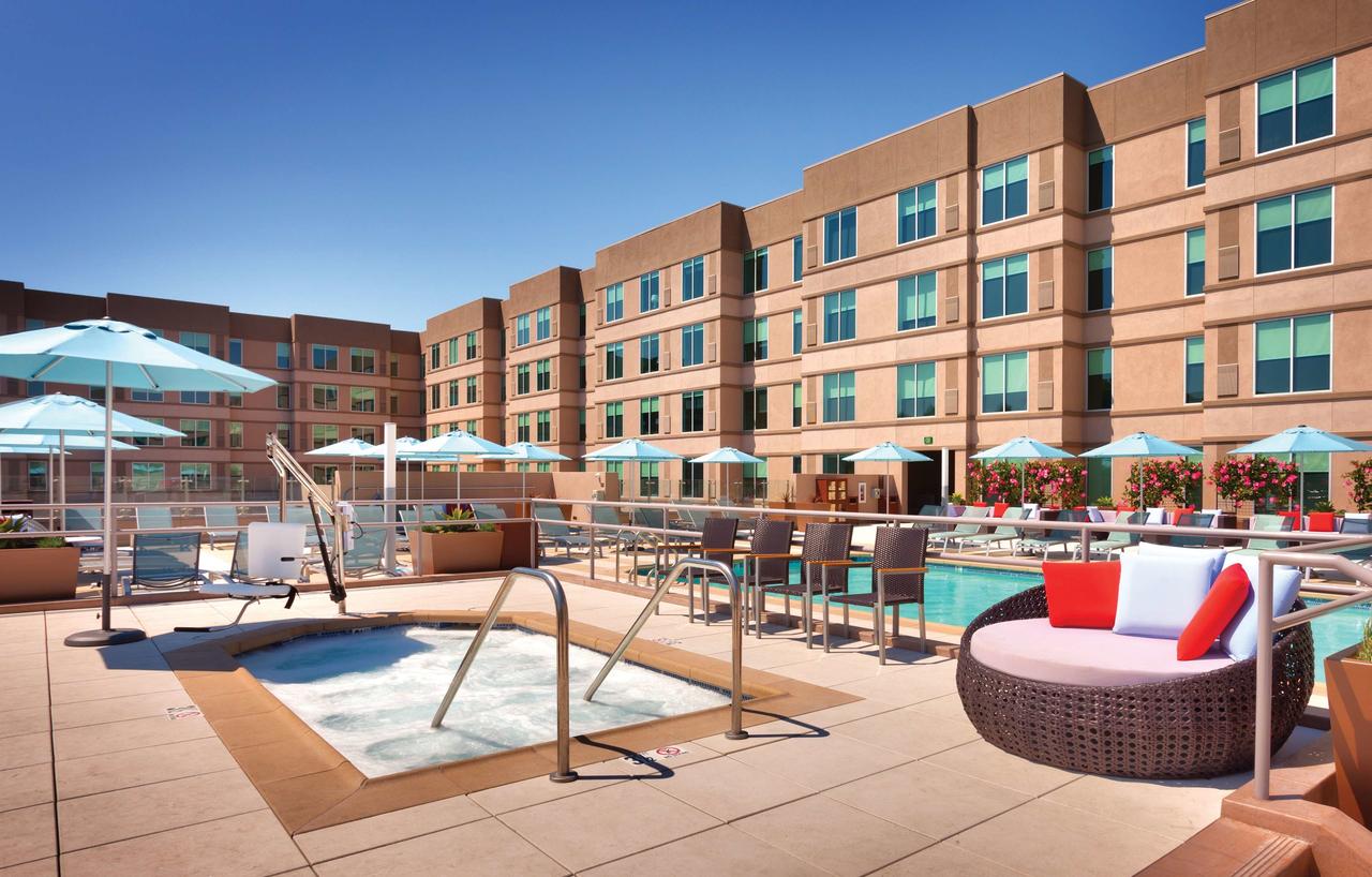 Hyatt House At Anaheim Resort/Convention Center - thumb 42