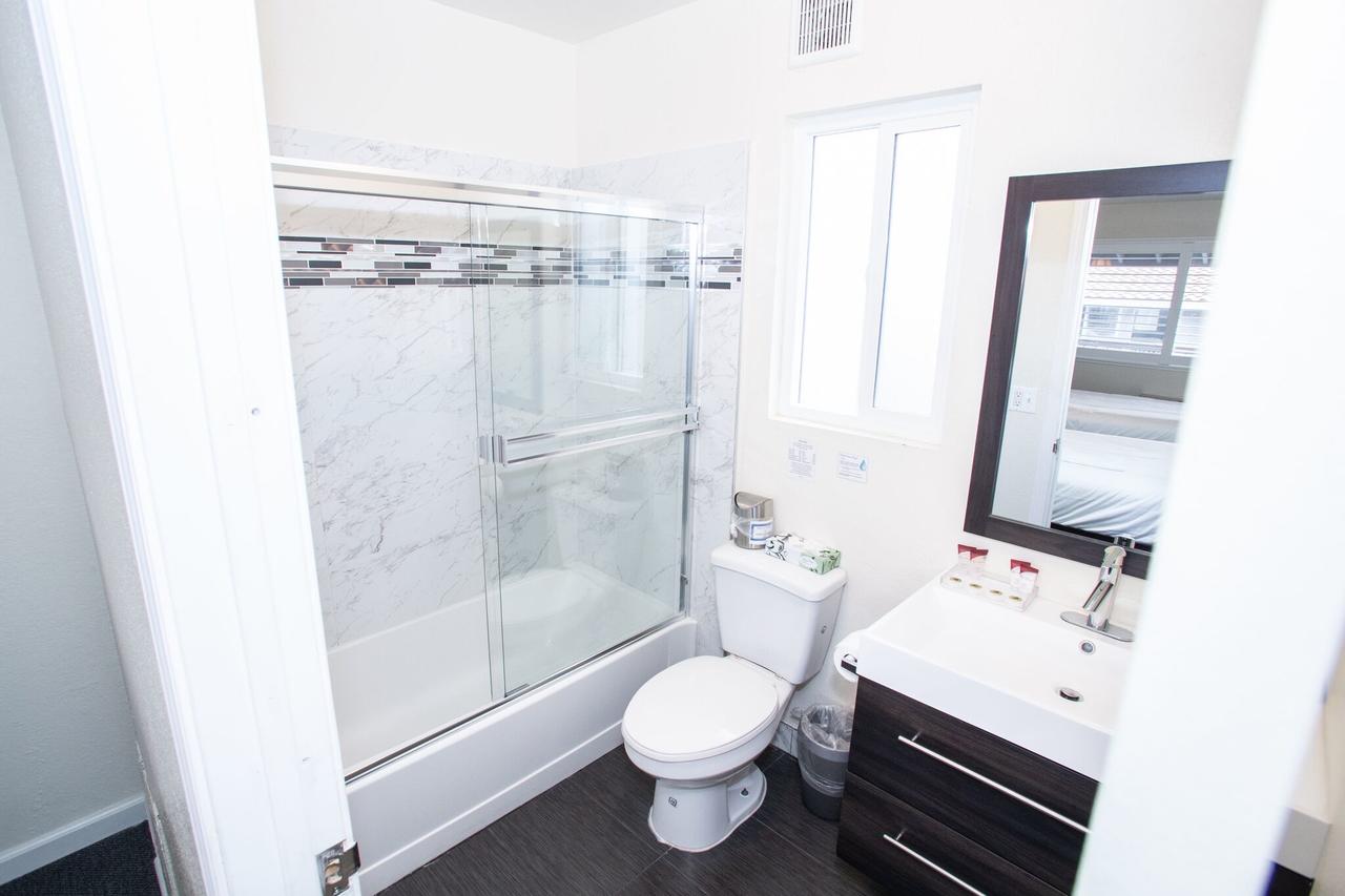 Magnolia Tree Hotel-Maingate/Anaheim Convention Center - thumb 10