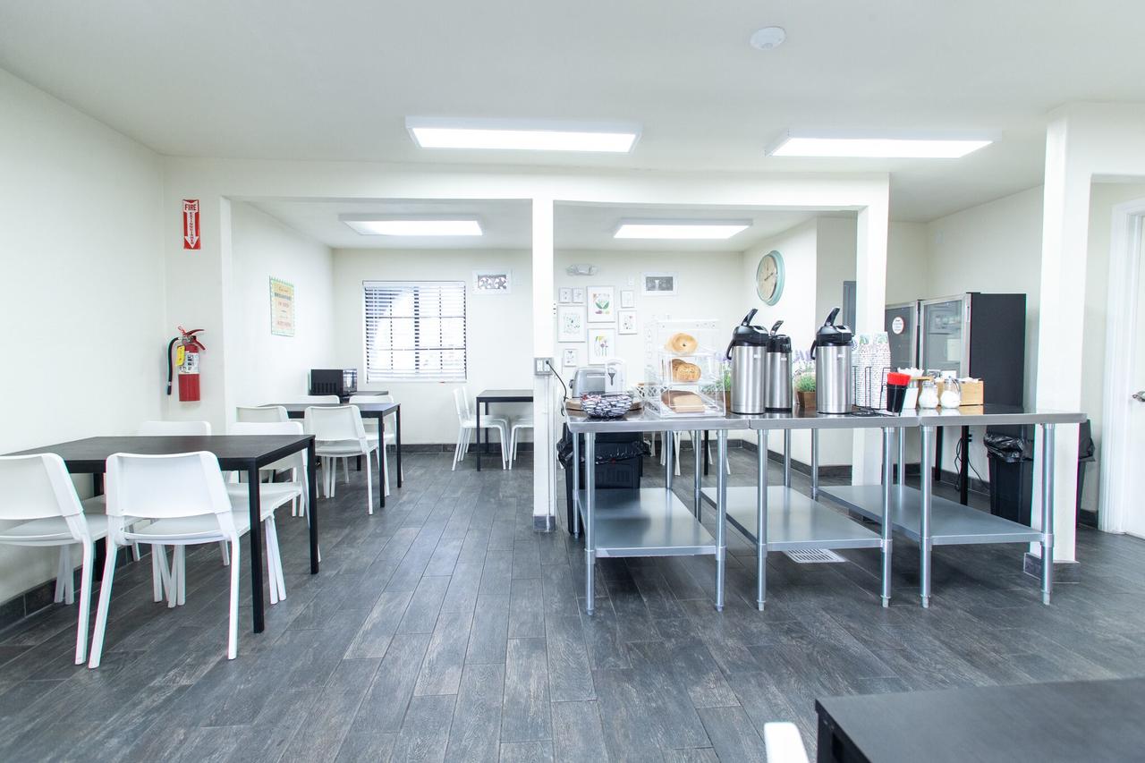 Magnolia Tree Hotel-Maingate/Anaheim Convention Center - thumb 5