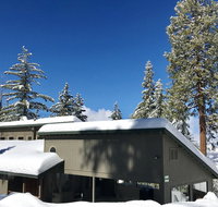 Falcons Nest Downstairs - 3BR/3BA Home - Hotels Find