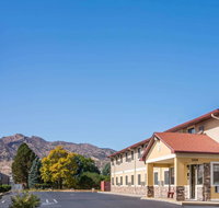 Super 8 by Wyndham Canon City - Hotels Find
