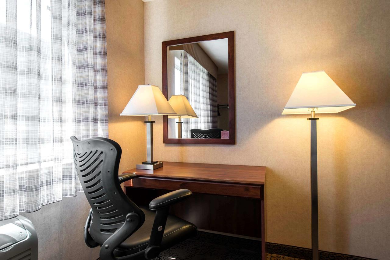 Quality Inn Burlington - thumb 22