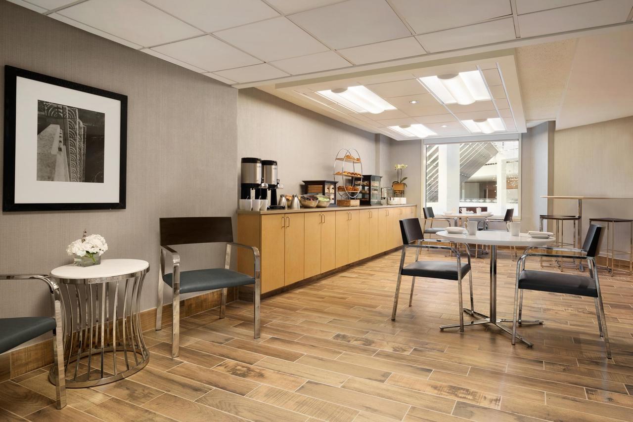 Hilton Stamford Hotel & Executive Meeting Center - thumb 8