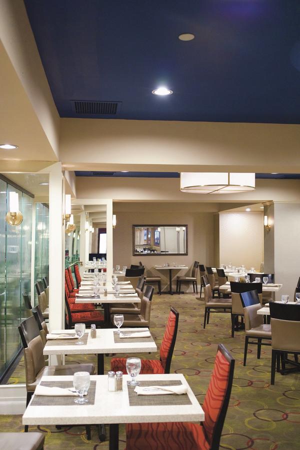 Stamford Marriott Hotel & Spa - thumb 4