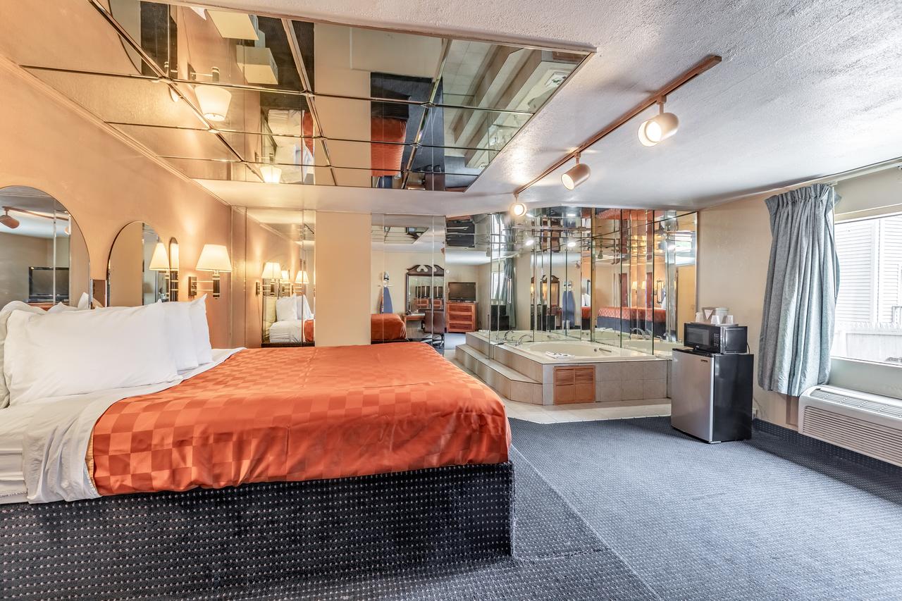 Red Carpet Inn - Stamford - thumb 14