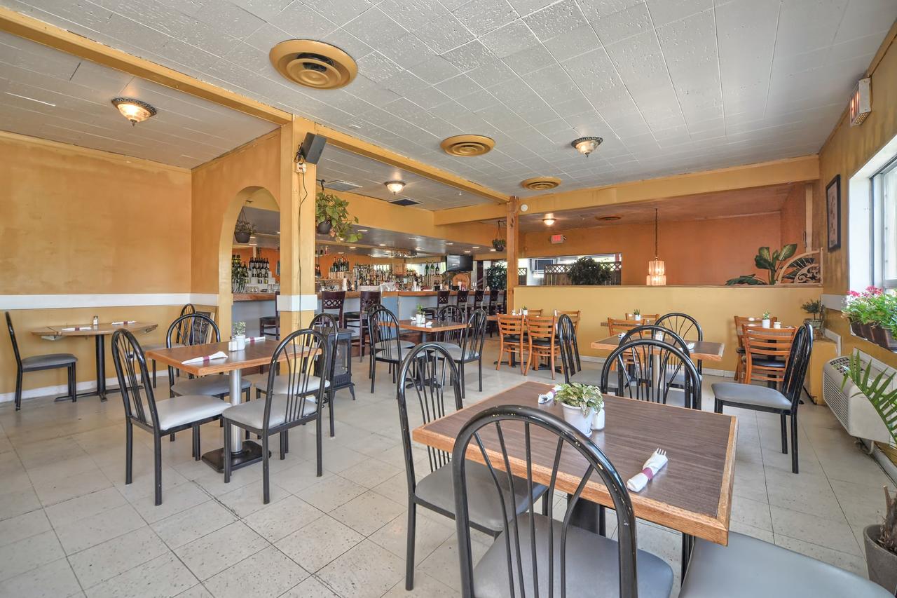 Red Carpet Inn - Stamford - thumb 42