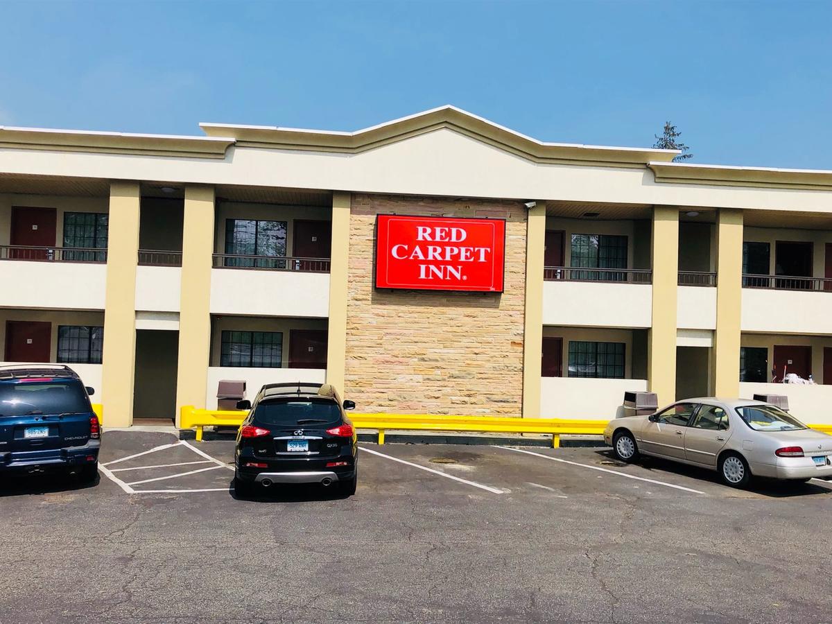 Red Carpet Inn - Stamford - thumb 25
