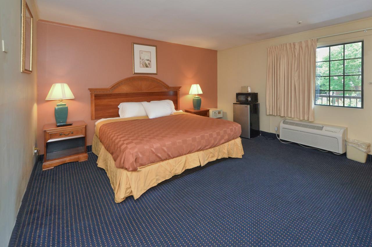 Red Carpet Inn - Stamford - thumb 31