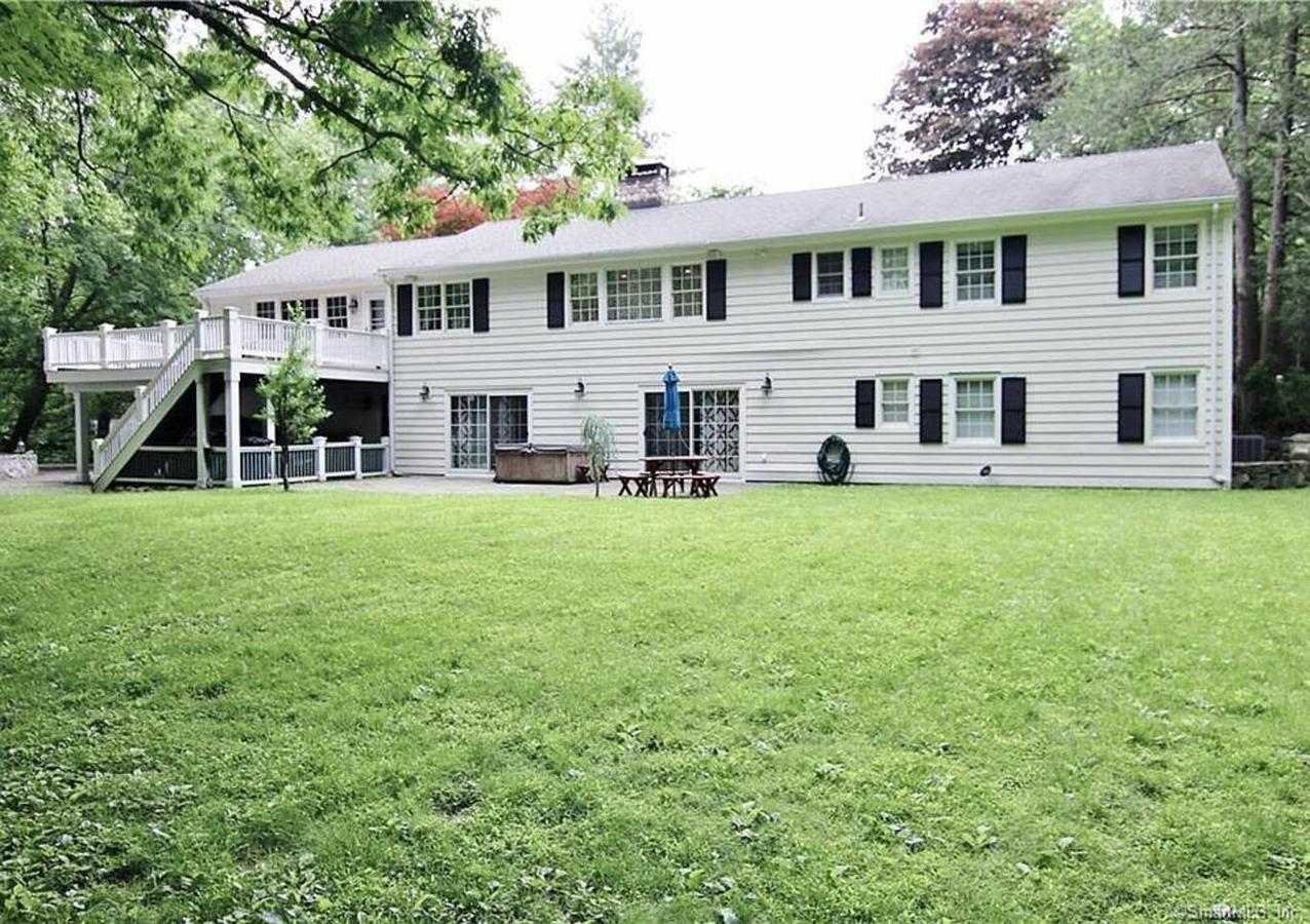 Come AND Relax Away But Close To NYC! - thumb 22