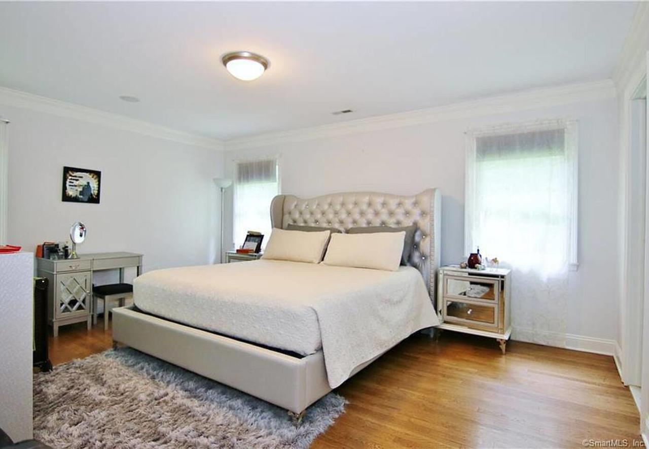 Come AND Relax Away But Close To NYC! - thumb 18