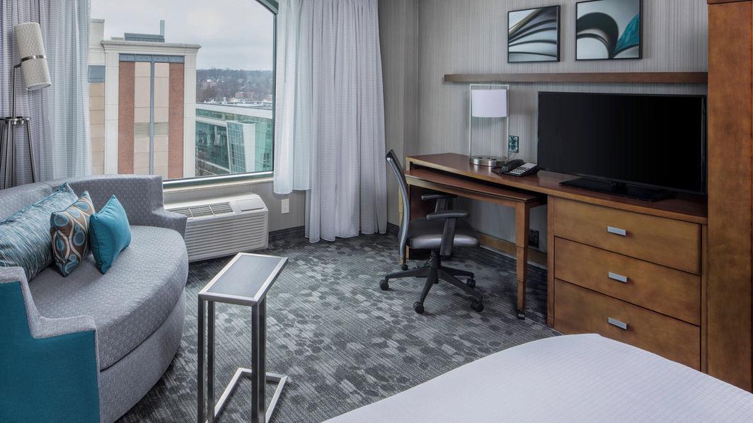 Courtyard By Marriott Stamford Downtown - thumb 4