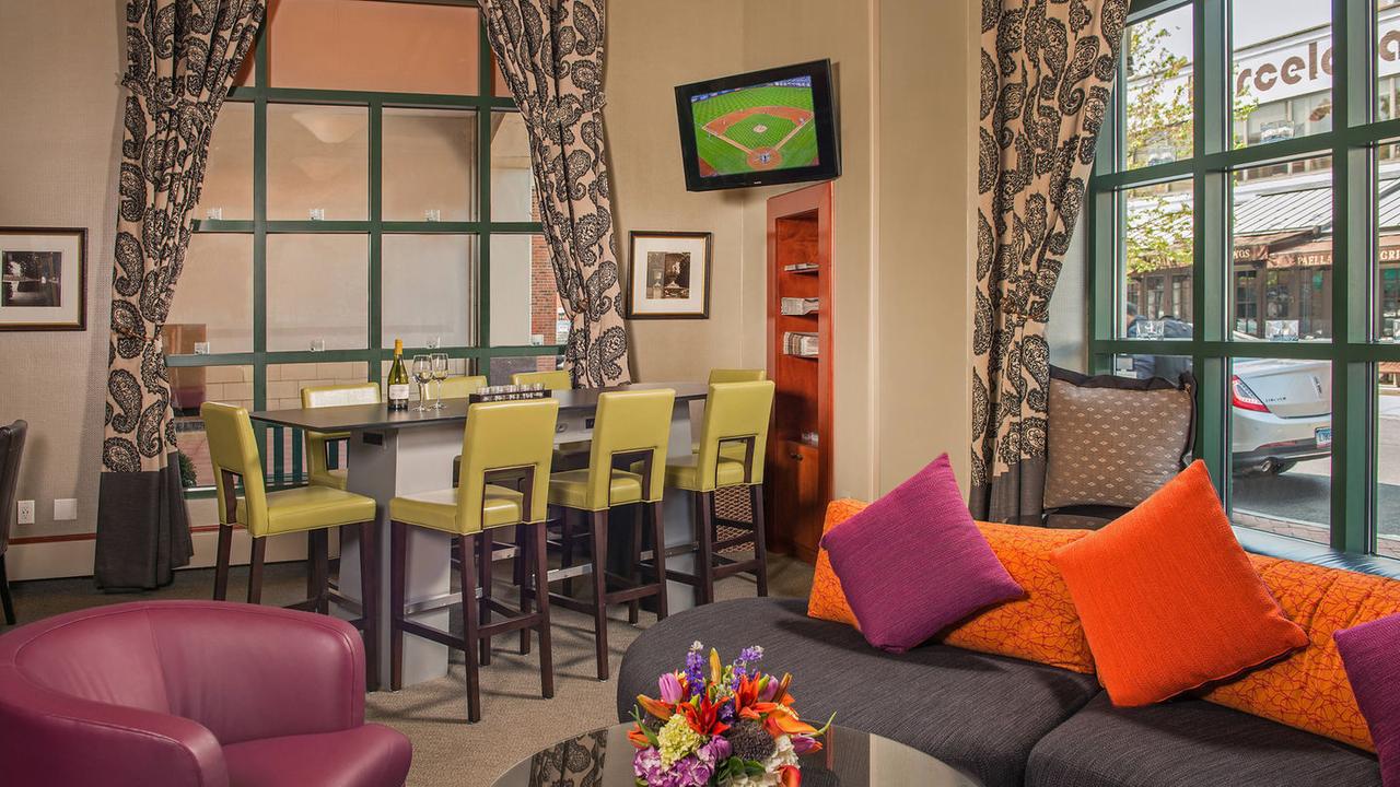 Courtyard By Marriott Stamford Downtown - thumb 15