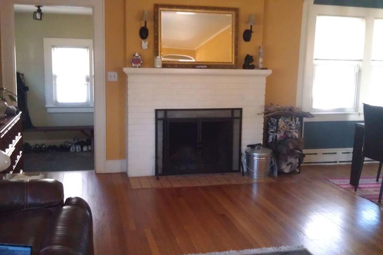 Charm, Comfort, And Coffee - thumb 9