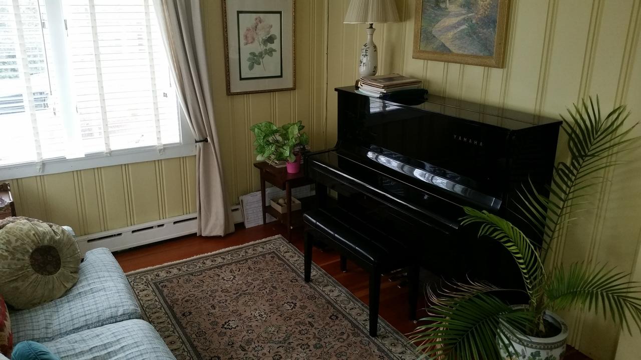 Charm, Comfort, And Coffee - thumb 15