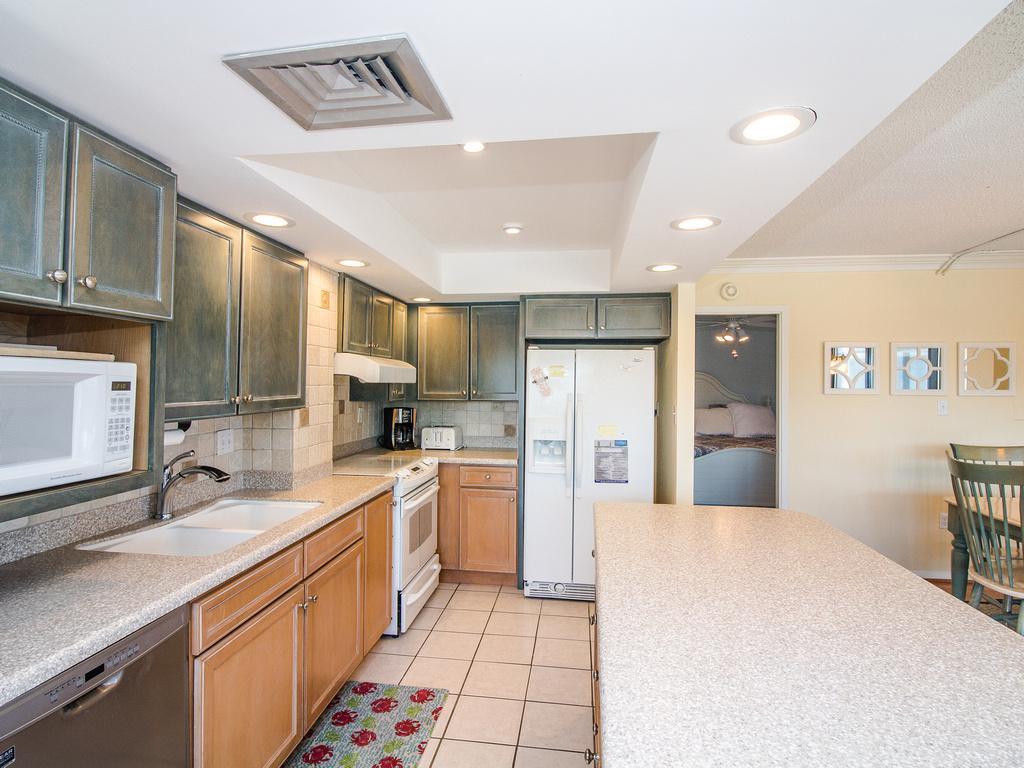 110 Brandywine House Condo - thumb 6