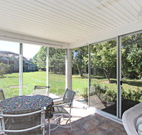 56010 Pine Shore Boulevard Townhouse - Hotels Find
