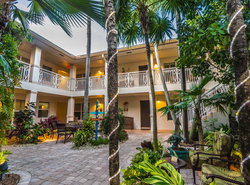 Crane's Beach House Boutique Hotel & Luxury Villas