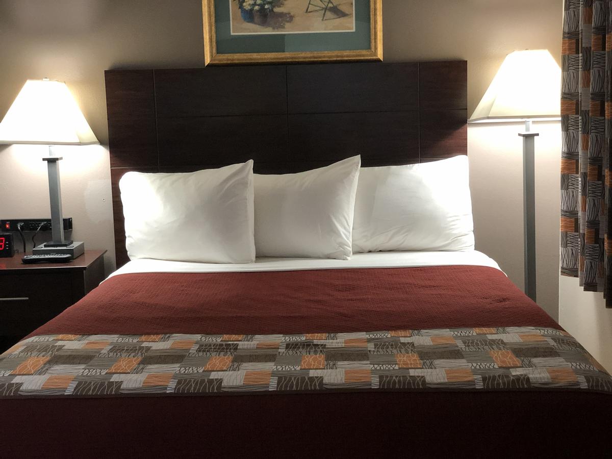 Sun Coast Inn - thumb 23