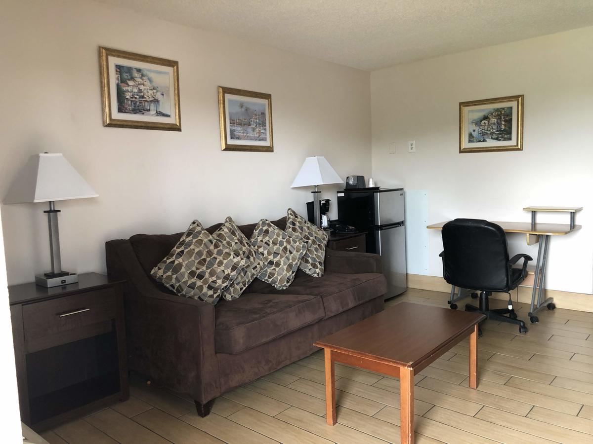 Sun Coast Inn - thumb 34