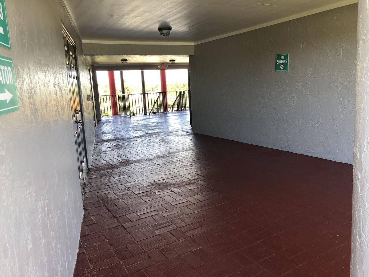 Sun Coast Inn - thumb 19