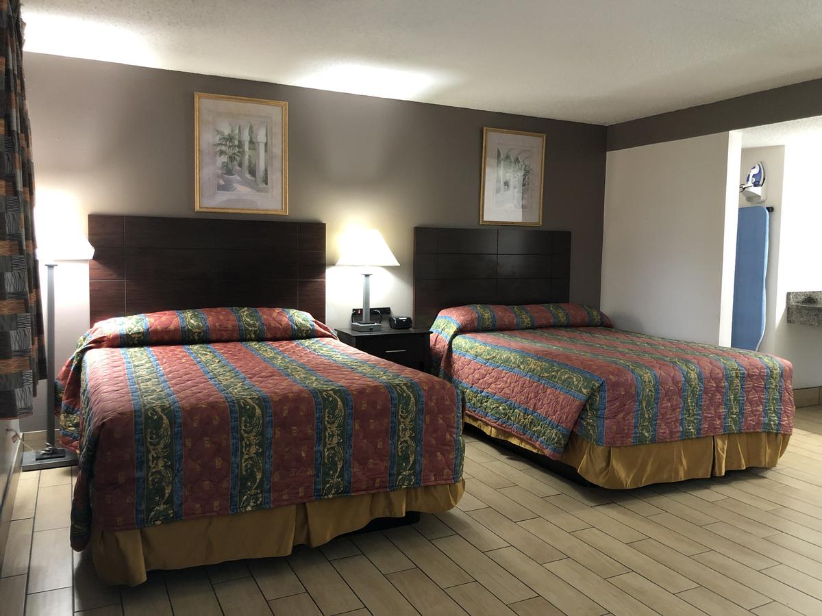 Sun Coast Inn - thumb 28