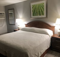 Bay Breeze Inn - Hotels Find