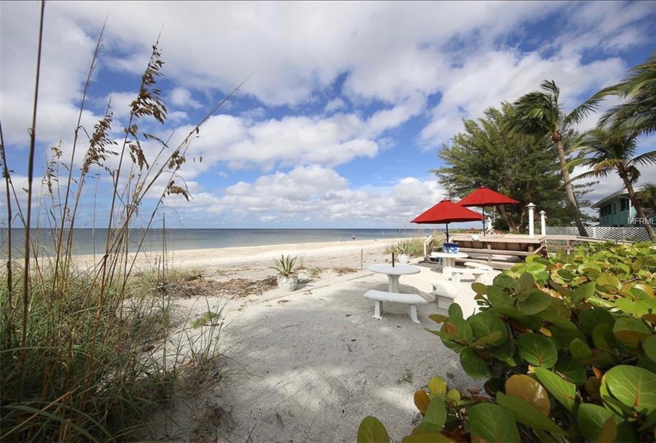 Beautiful Beach Condo On Manasota Key, FL - thumb 19