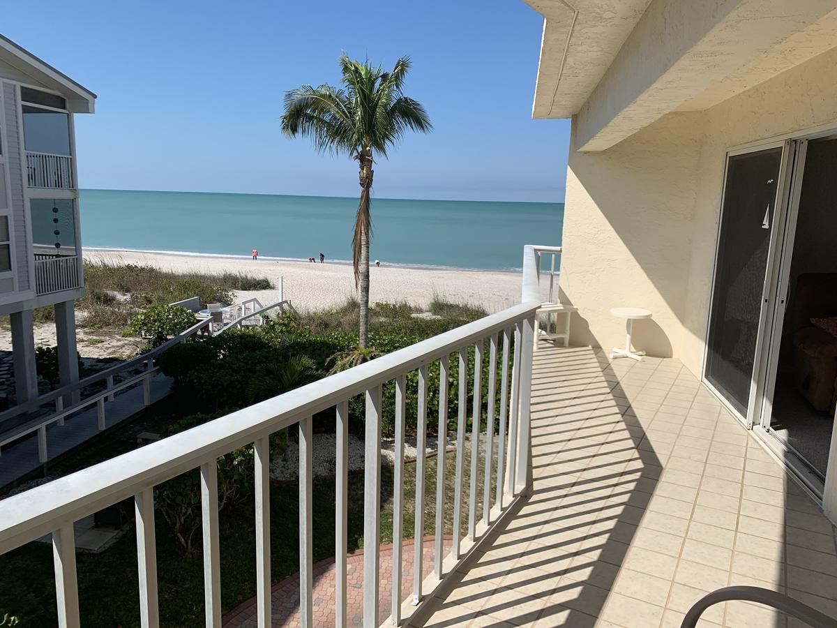 Beautiful Beach Condo On Manasota Key, FL - thumb 7