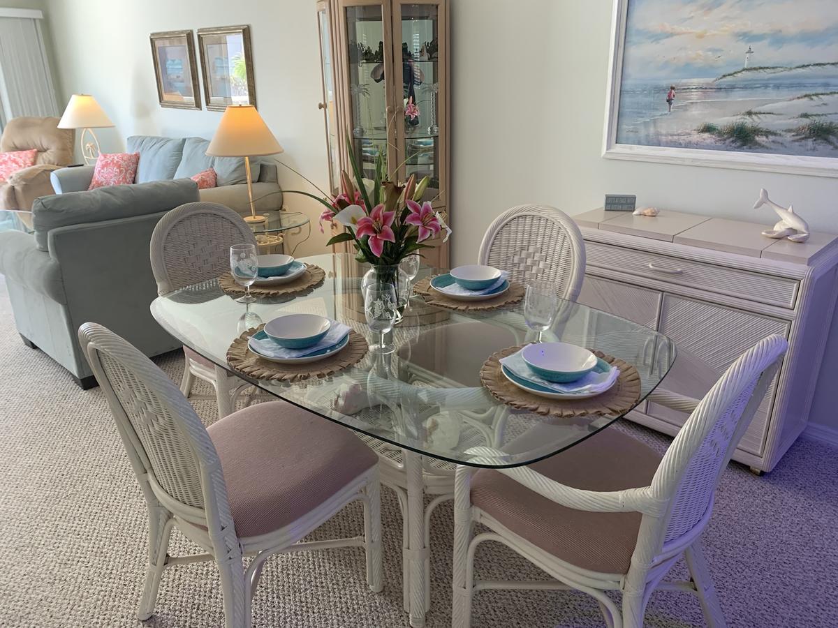 Beautiful Beach Condo On Manasota Key, FL - thumb 12