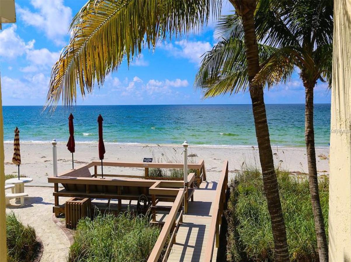 Beautiful Beach Condo On Manasota Key, FL - thumb 17