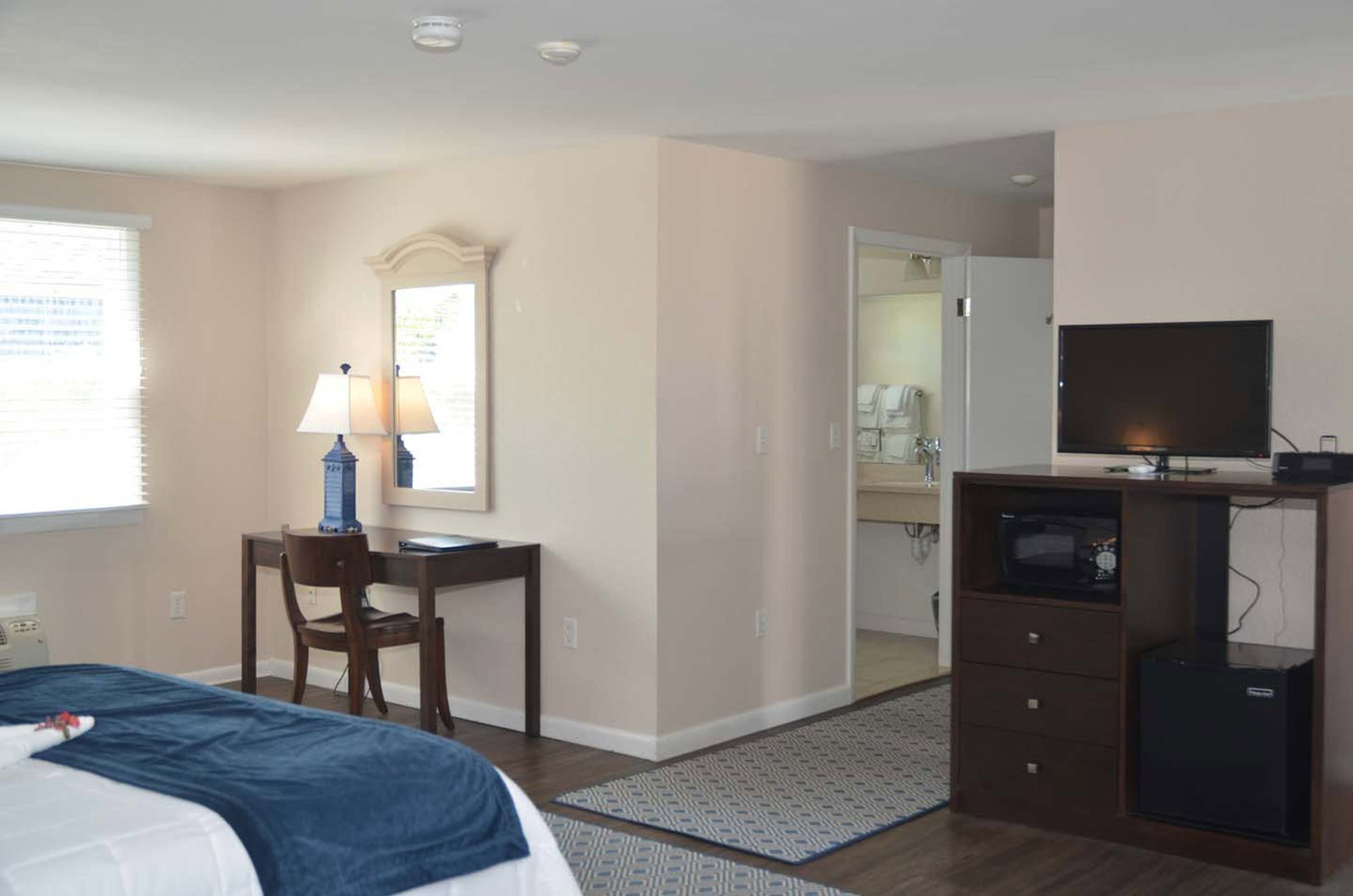 The Beachside At Nantucket - thumb 4