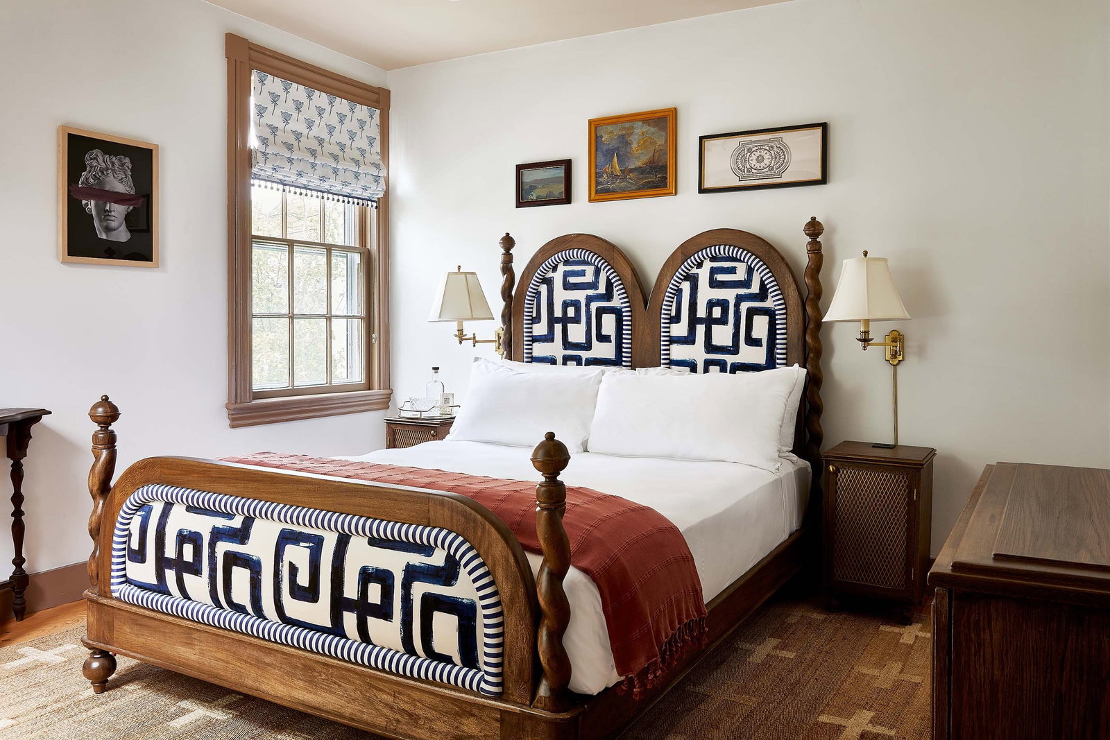 The Blue Iris - thumb 4