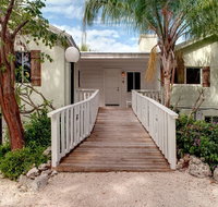 Coconut Palm Inn - Hotels Find