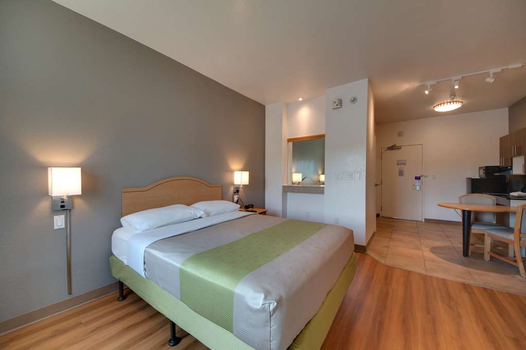 Studio 6 Brownsville - thumb 5