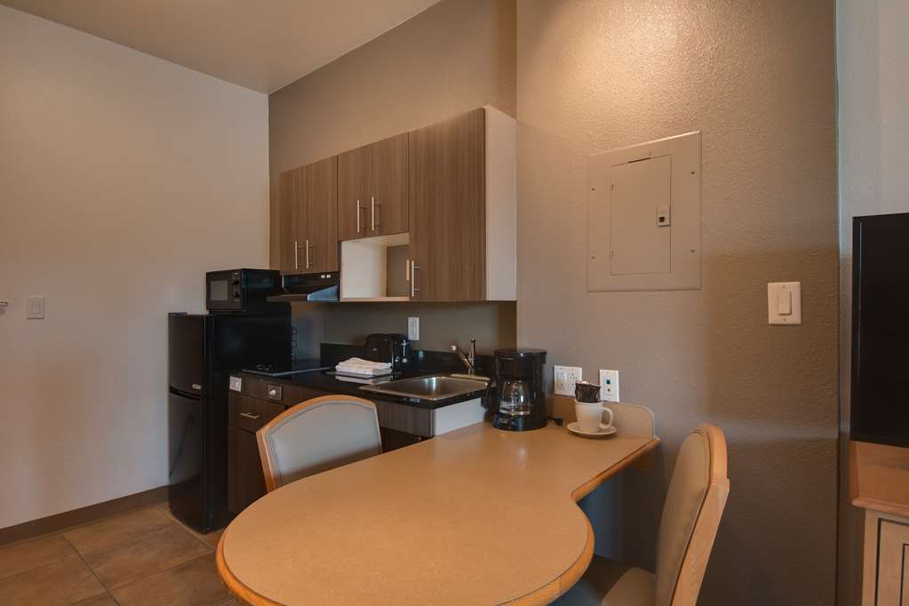 Studio 6 Brownsville - thumb 7