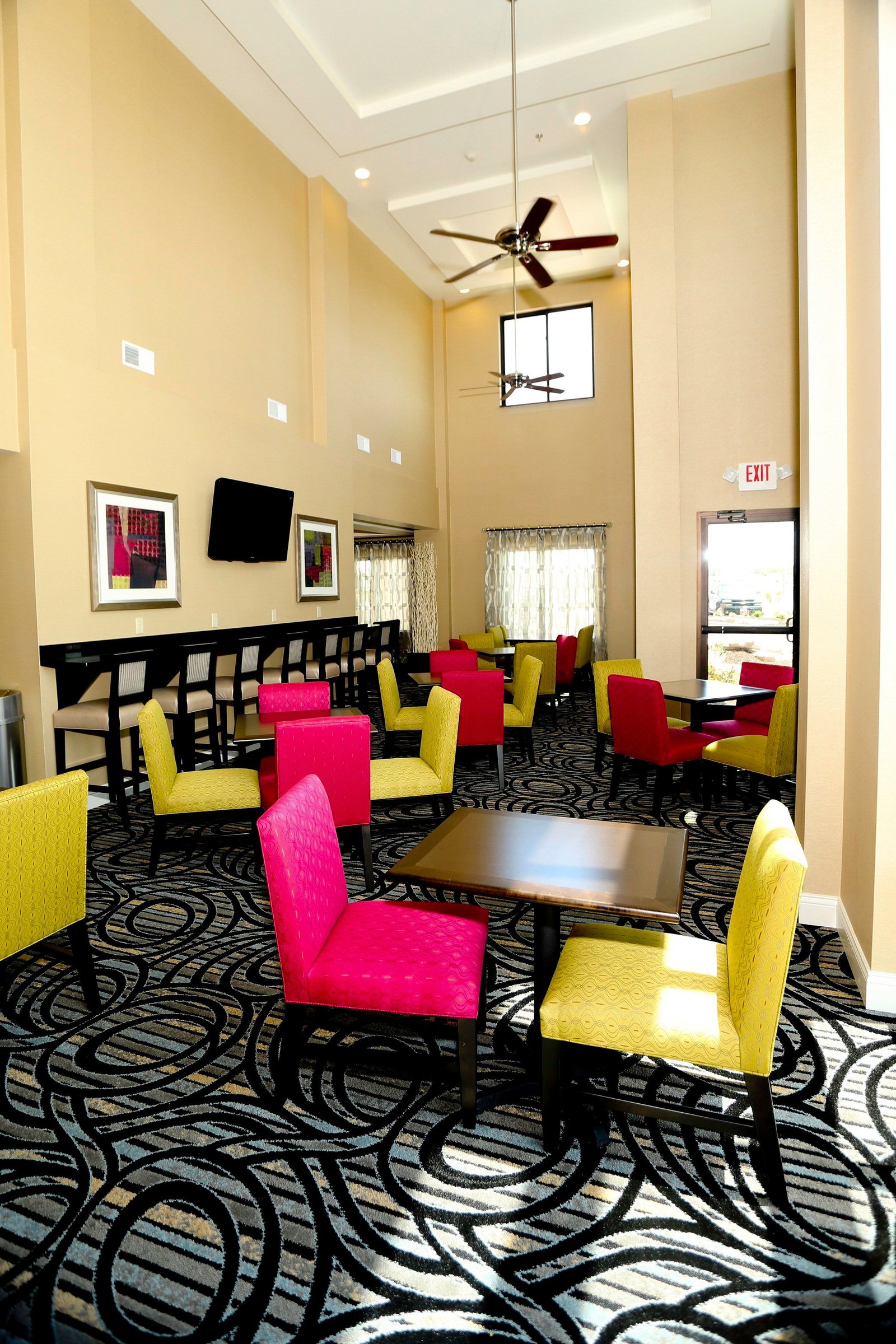 Holiday Inn Express Suites Marion - thumb 12