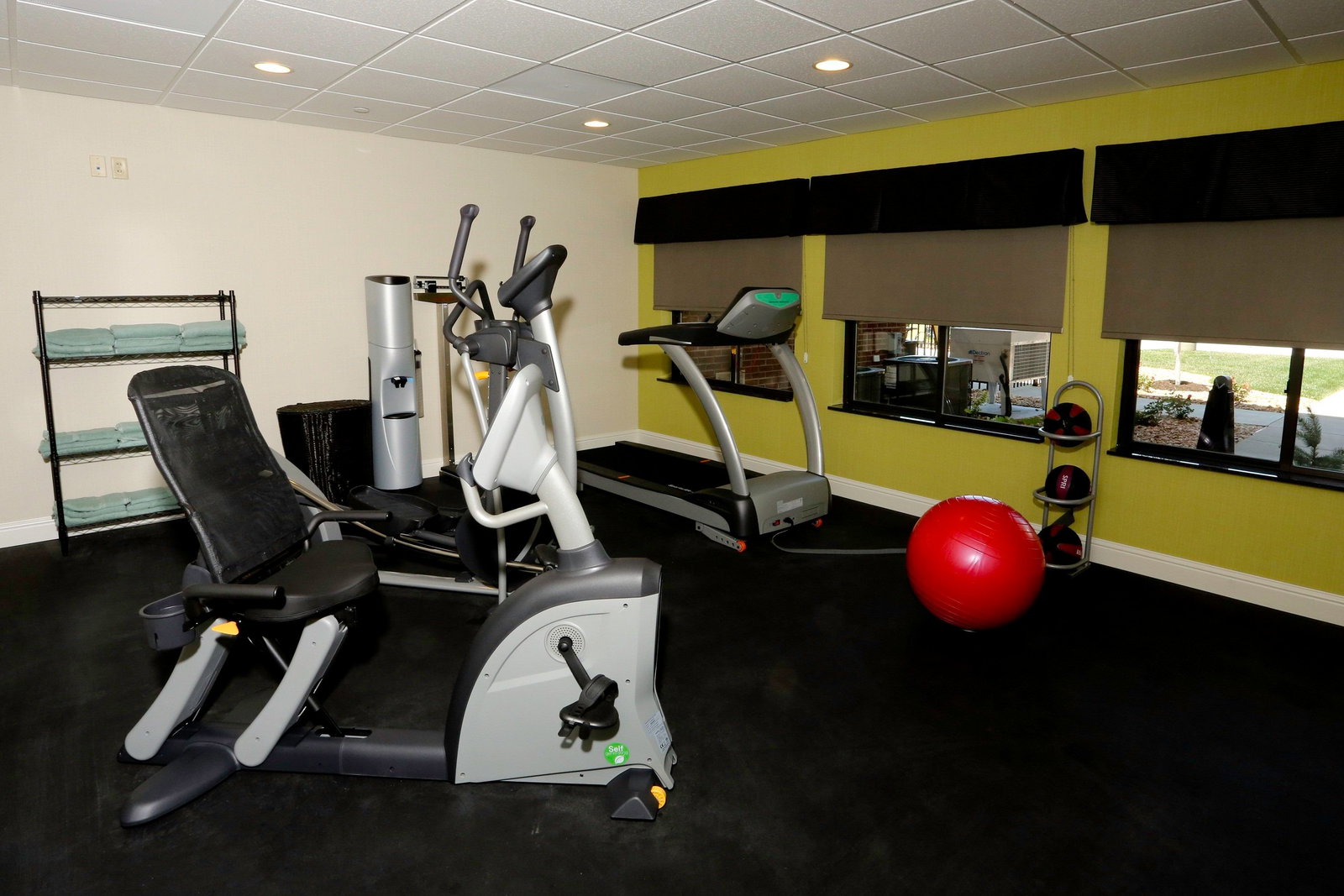 Holiday Inn Express Suites Marion - thumb 15