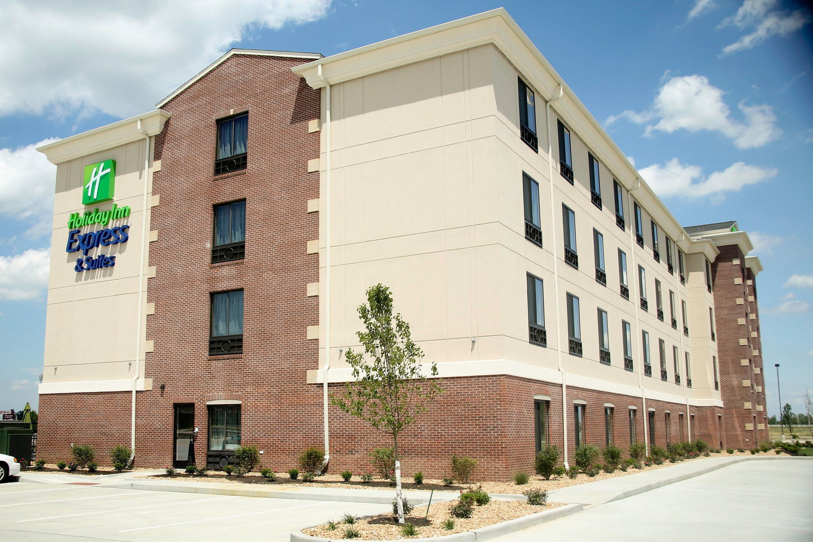 Holiday Inn Express Suites Marion - thumb 17
